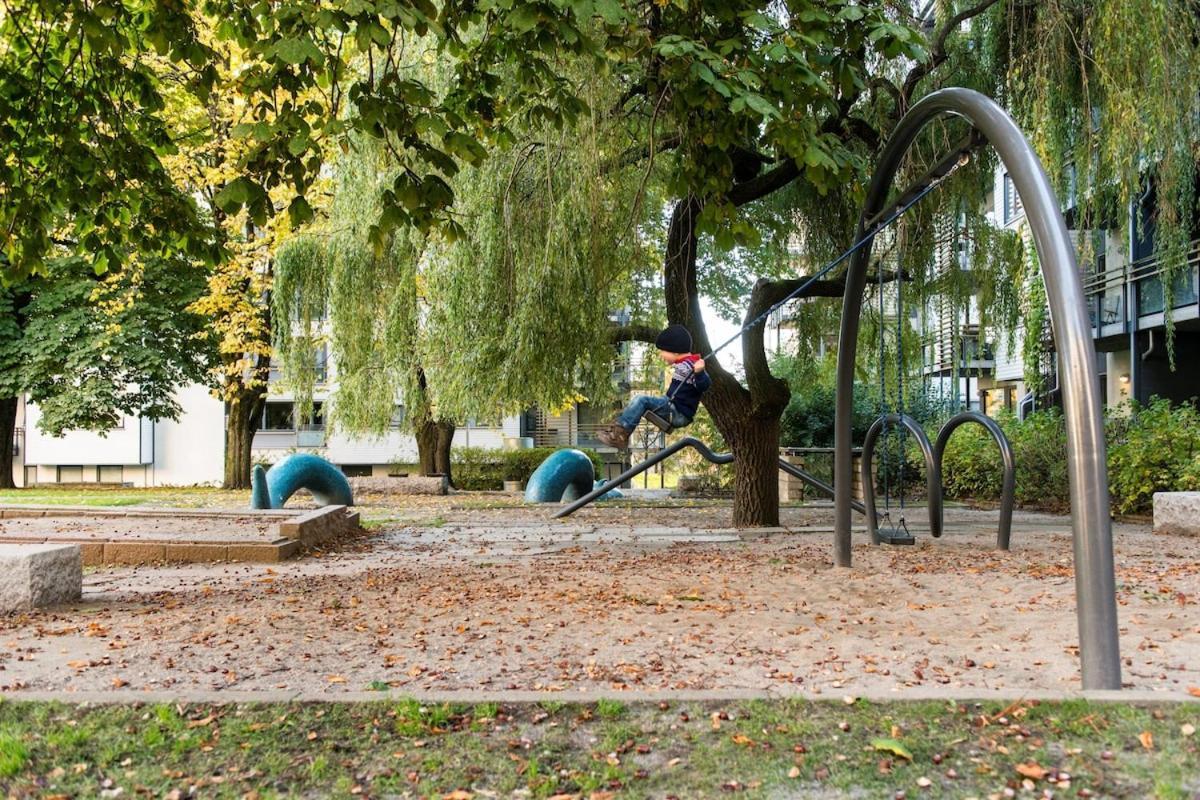 Center Of Oslo, Quiet Area And Close To The Palace Apartment *